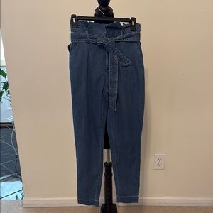 Women's Blue Jeans with Belt